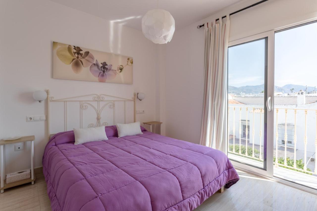 Apartamento Corazon De เนร์คา ภายนอก รูปภาพ